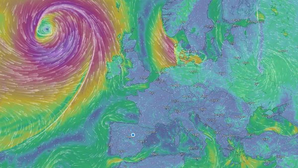 Wind map of Europe on Windy.com with station observations